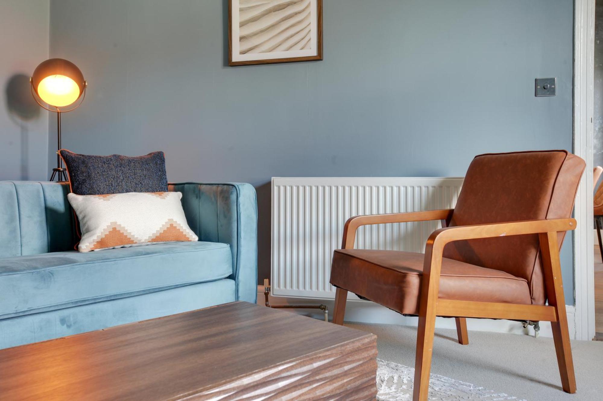 Cosy 3 Bedroom House With Free Parking And Wifi 科尔切斯特 外观 照片